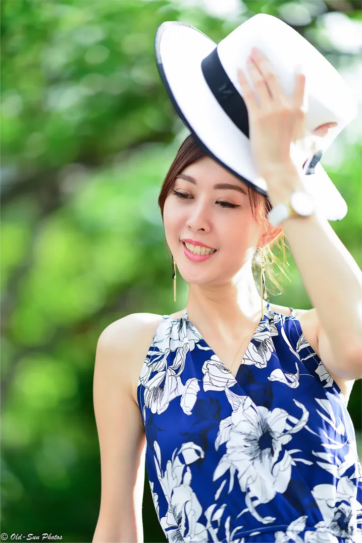 [街拍丝足] NO.196 赵婷婷 连衣裙凉高美腿 #街拍丝足、美足#[122P]-058