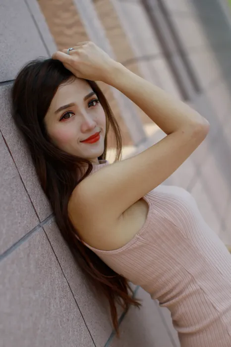 [街拍丝足] NO.043 Go Go 連衣短裙 高跟美腿旅拍 #街拍丝足、美足#[144P]-012