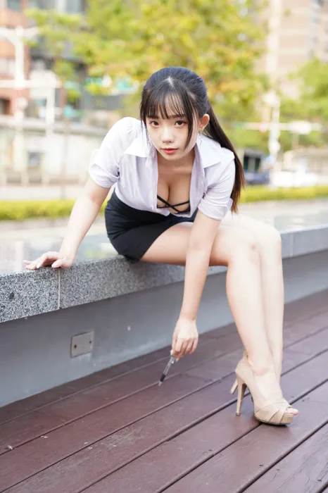 [街拍丝足] NO.078  陈家琳 OL短裙 高跟美腿外拍 #街拍丝足、美足#[100P]-029