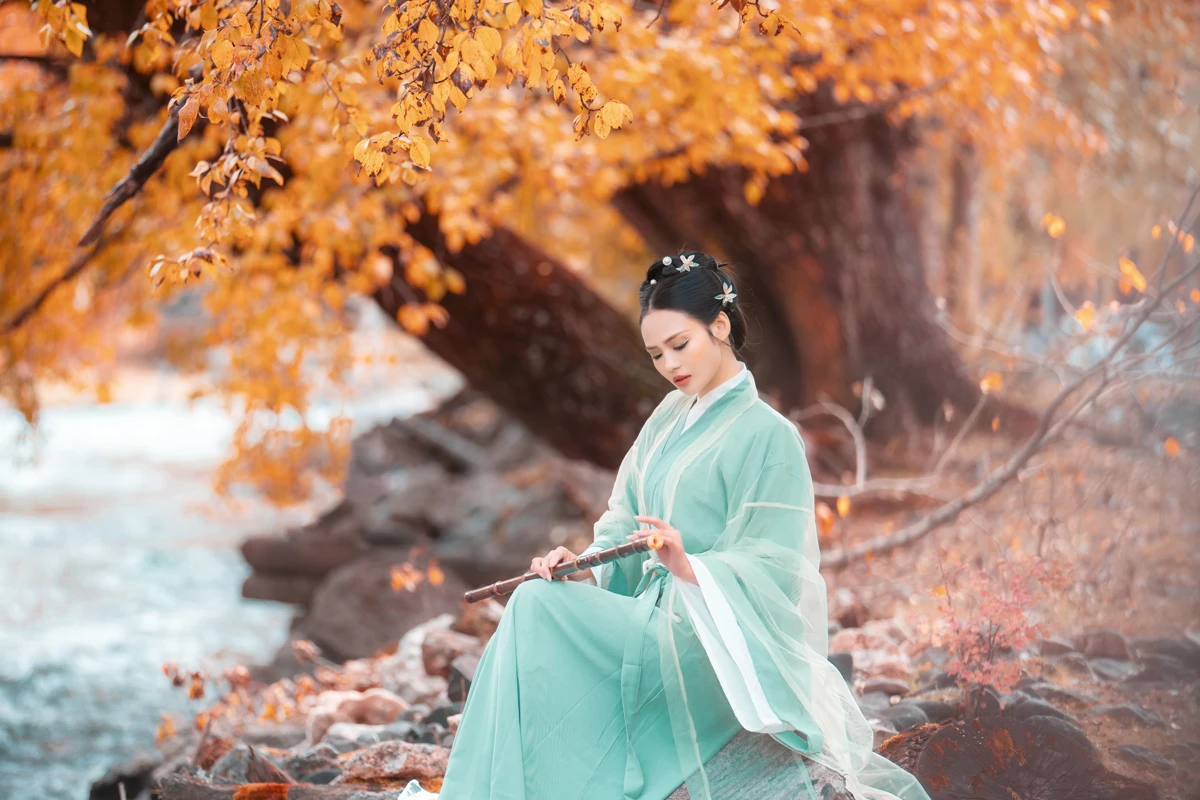 [艺图语]2023.02.09 Vol.3006 秋叶渐红#谢阿玲#[27P]-008