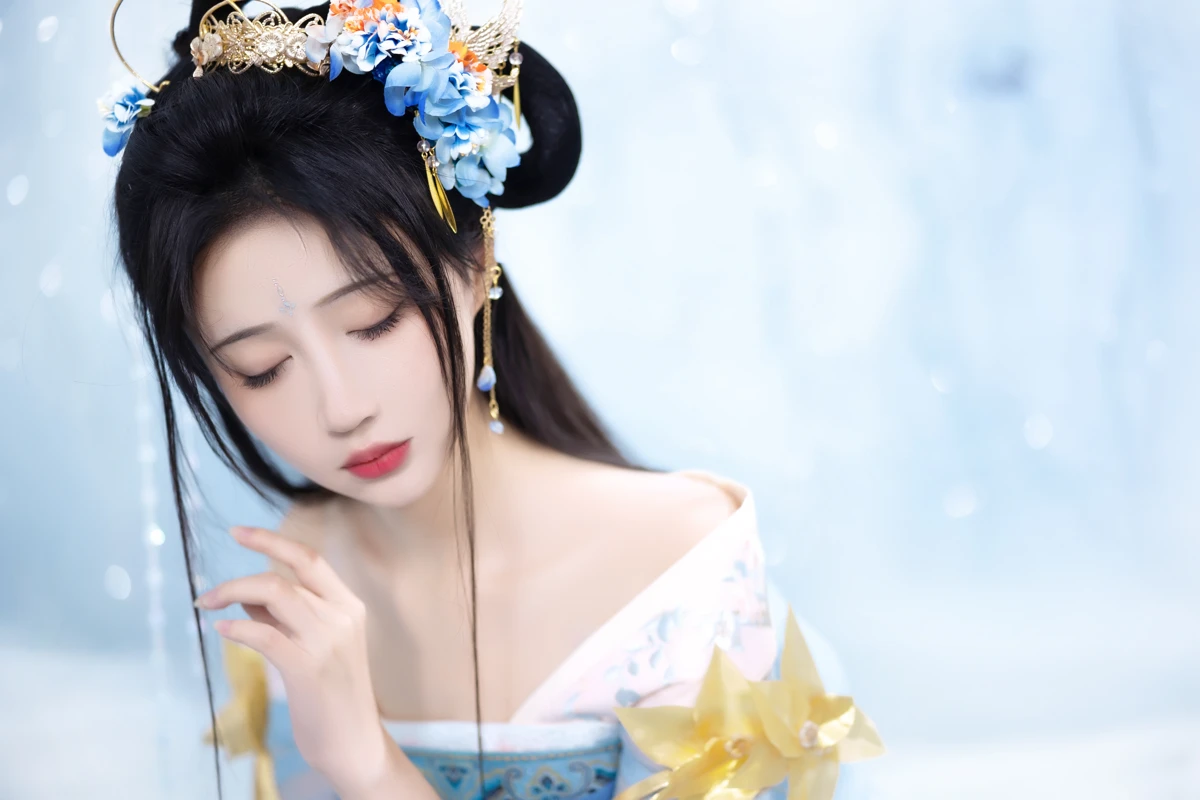 [艺图语]2023.02.08 Vol.3001 枕边书#绮罗生的小苏苏#[25P]-025
