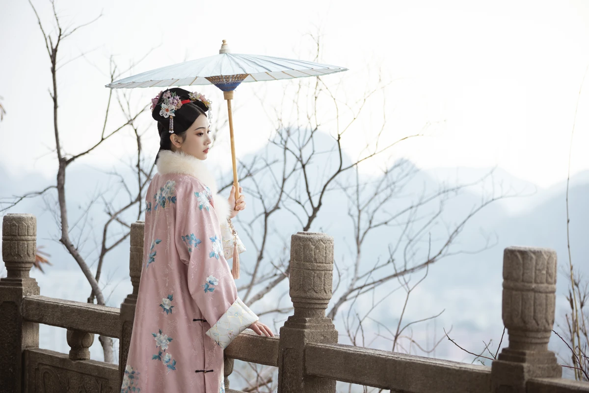 [艺图语]2023.02.04 Vol.2968 梦渡#芝芝琪#[35P]-024