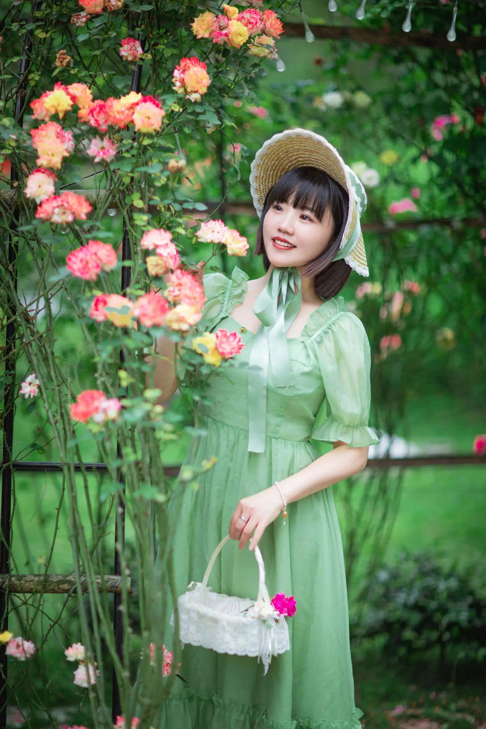 [艺图语] 2022.08.12 Vol.1685-003