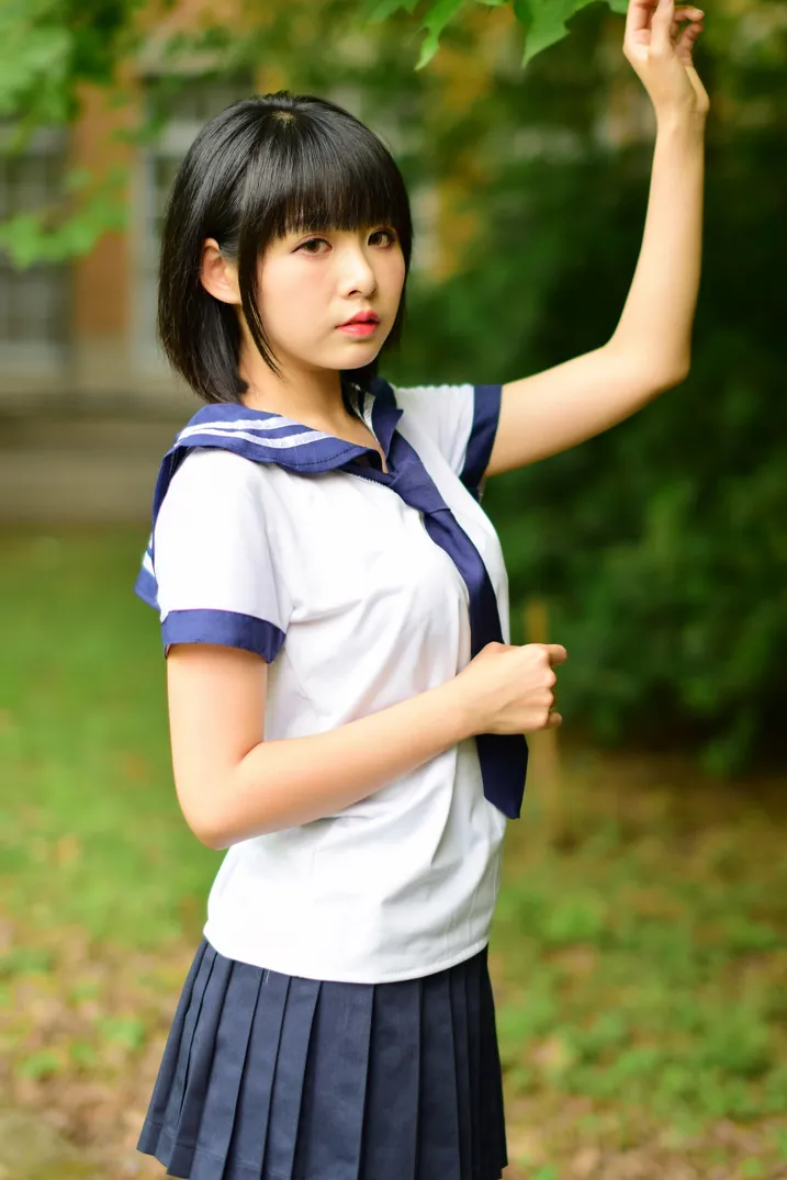 [街拍丝足] NO.171 海琳 学生制服 #街拍丝足、美足#[73P]-051