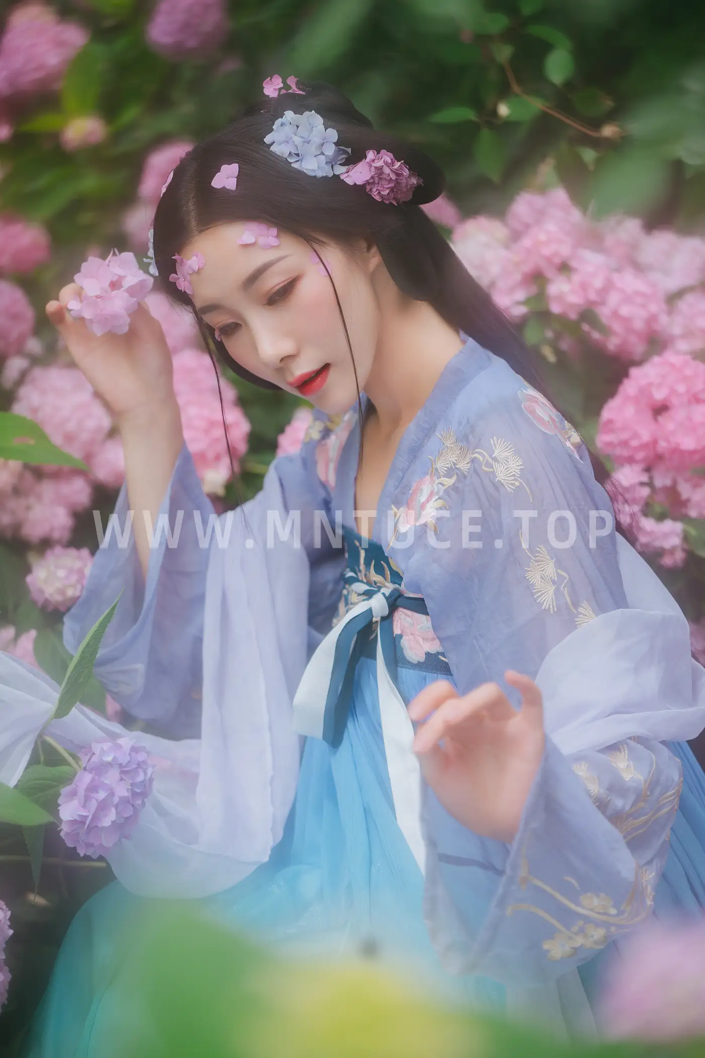 [艺图语] 2022.05.27 Vol.1007-028