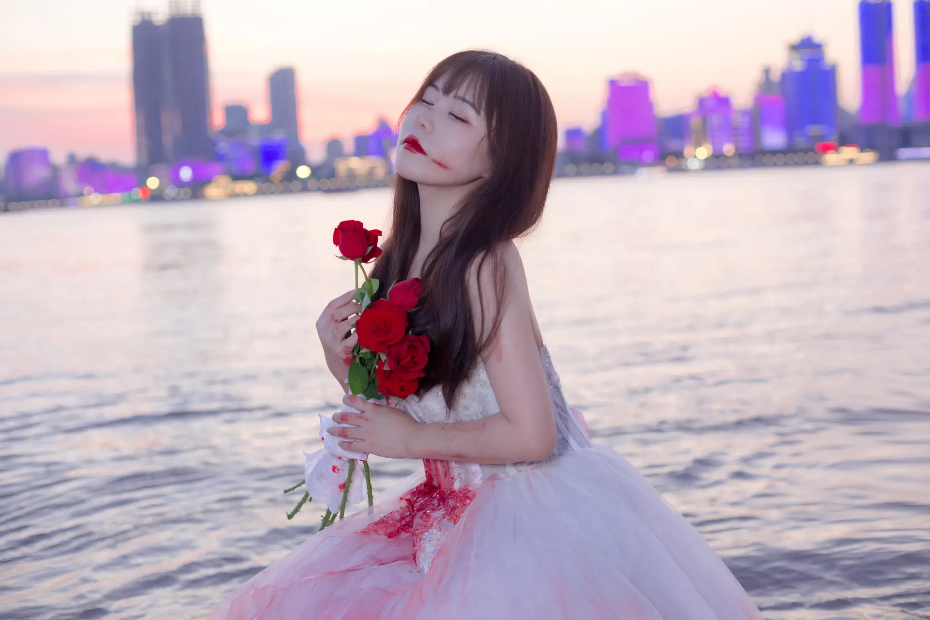 [艺图语] 2022.08.28 Vol.1814-019