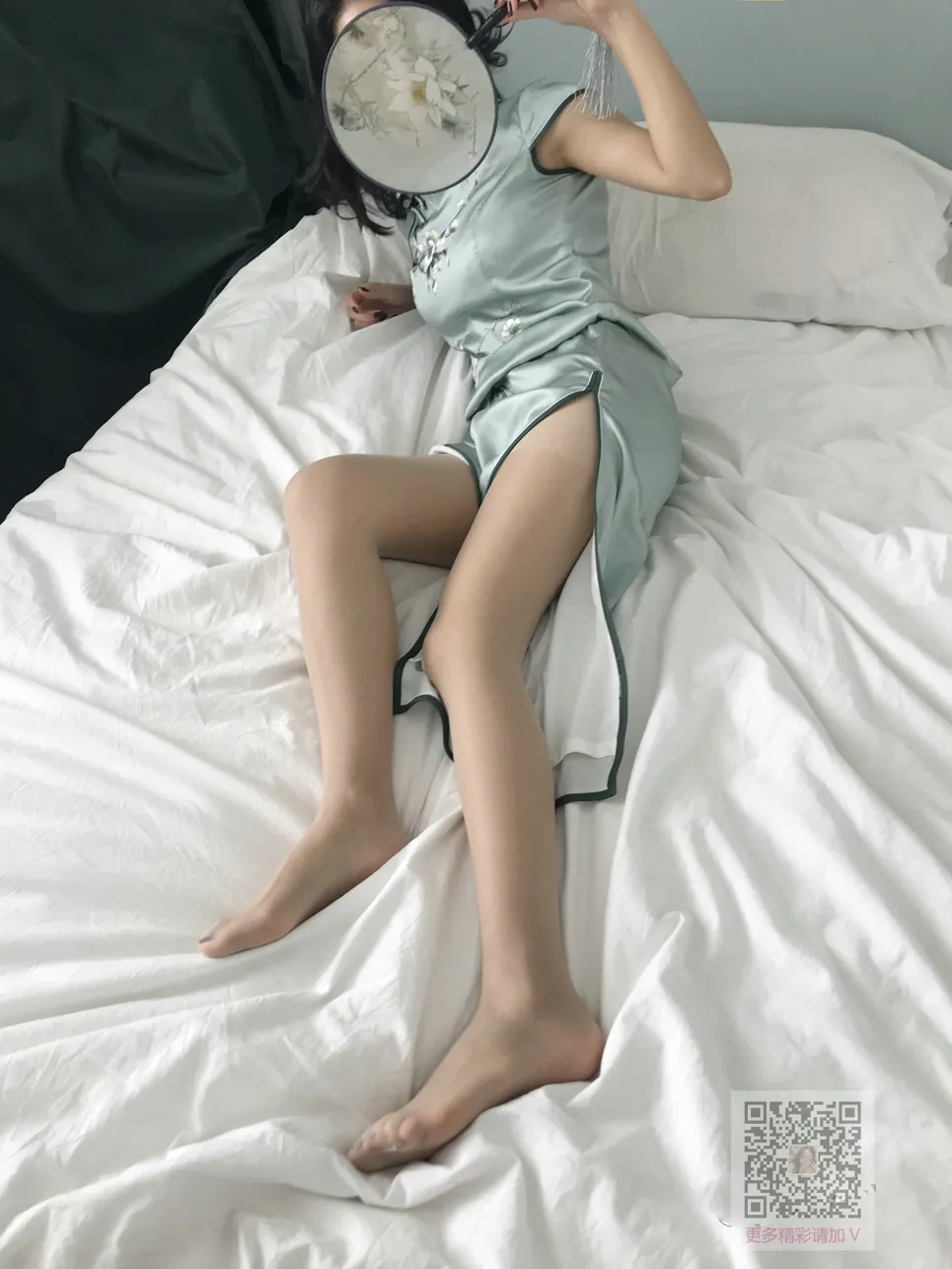 [街拍丝足] NO.115 Nia乔乔学姐居家性感旗袍肉丝 #街拍丝足、美足#[64P]-037