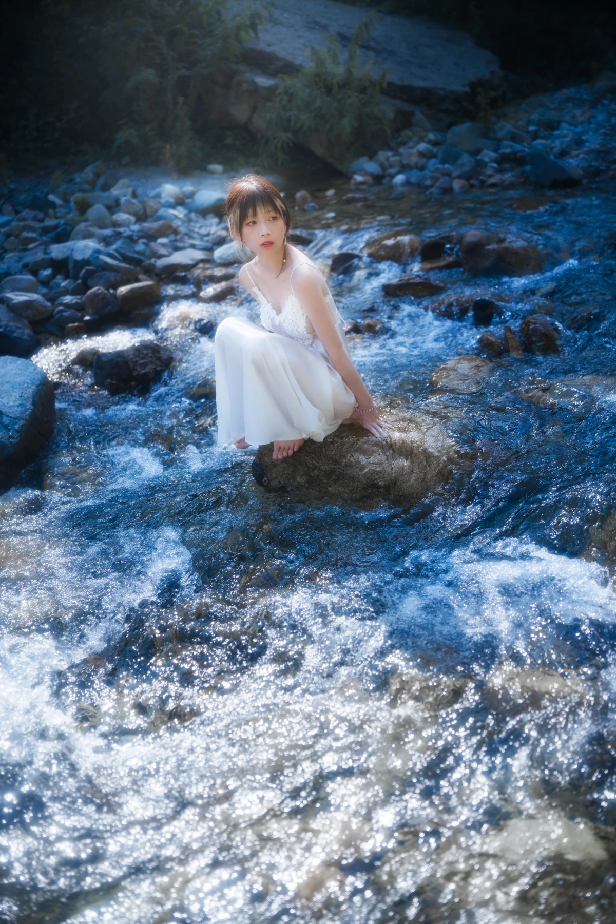 [艺图语]2023.03.10 Vol.3041 静花照水#清青琴玖#[37P]-009
