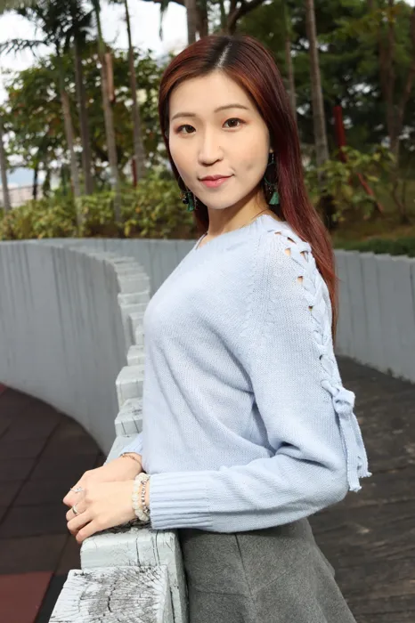 [街拍丝足] NO.011 Rita Li 性感造型外拍 #街拍丝足、美足#[75P]-070