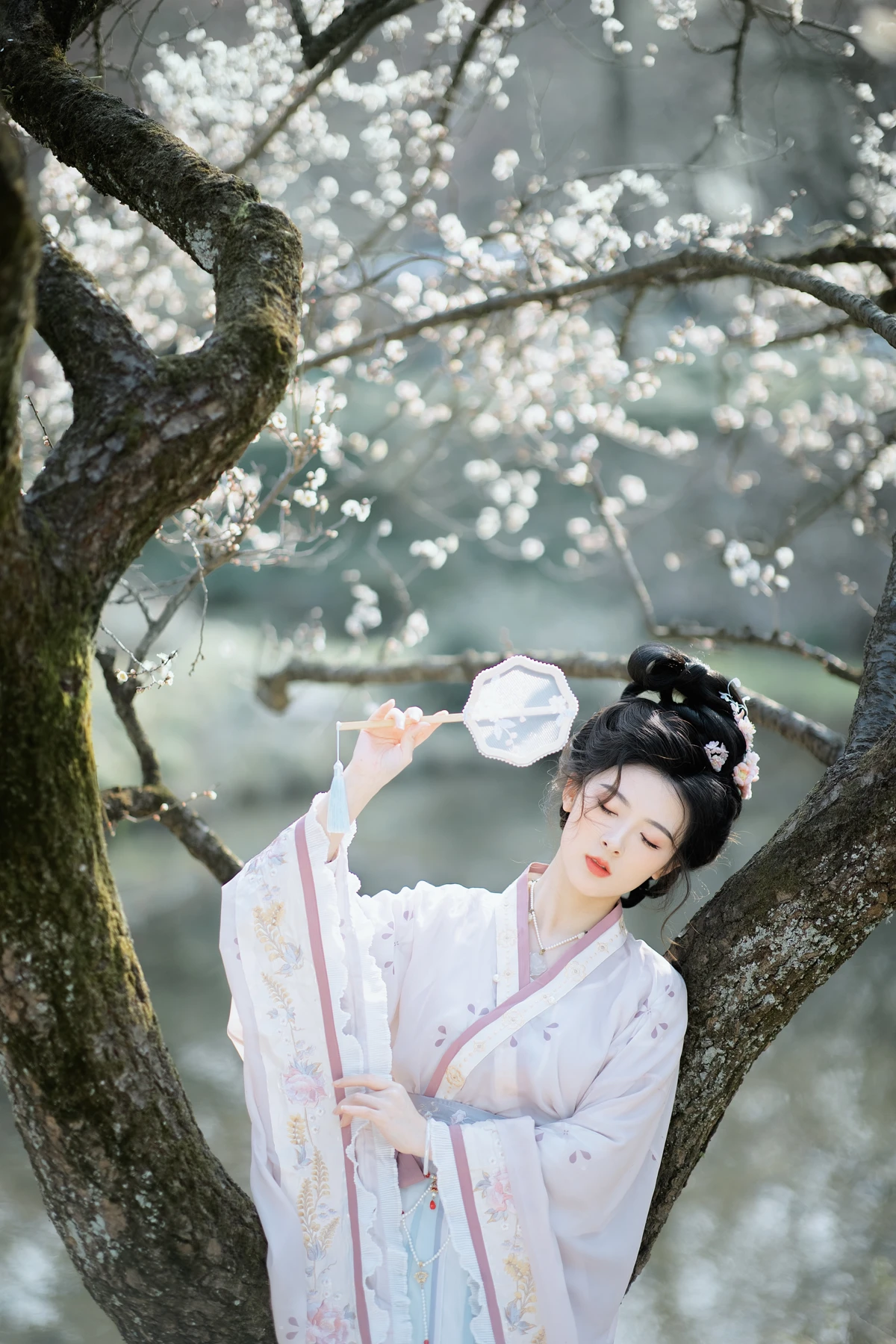 [艺图语]2023.03.08 Vol.3022 初春探梅#明姝菜菜#[45P]-021