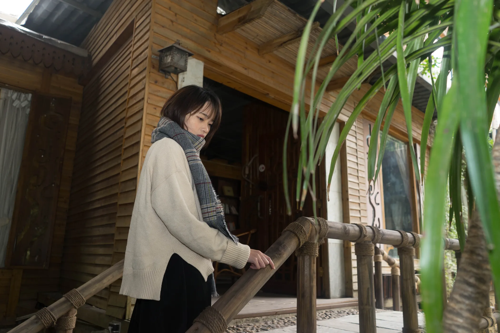 [街拍丝足] NO.001 高中妹子街边偶遇直接约拍不犹豫 #街拍丝足、美足#[109P]-086