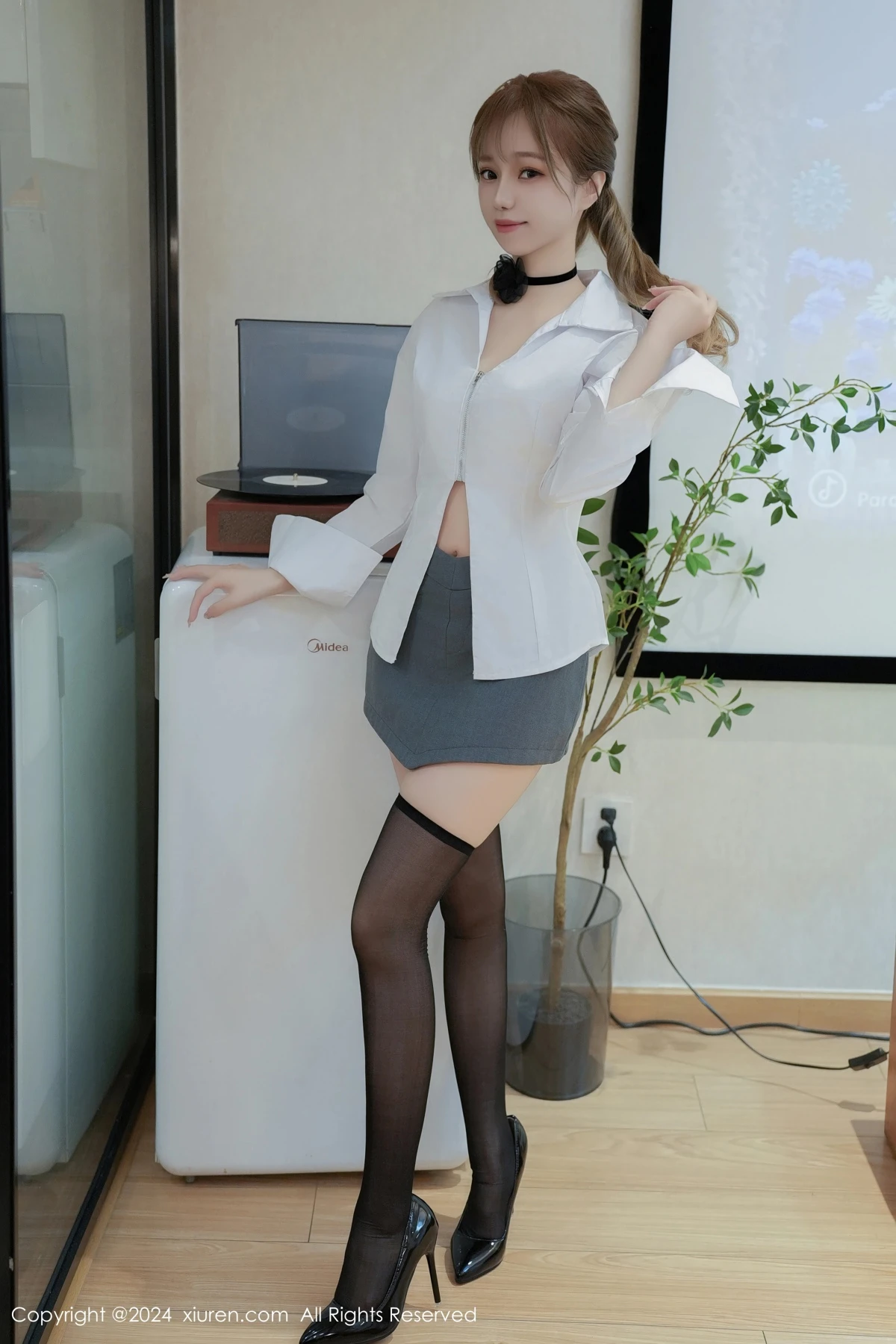 [秀人网] 2024.05.28 No.8609-002