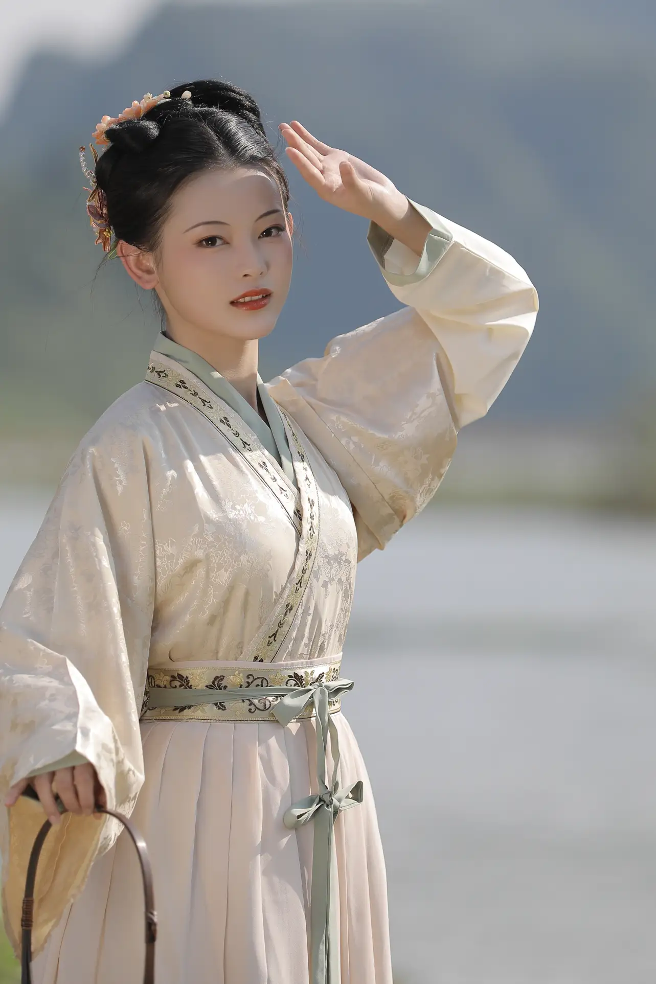[艺图语] 2022.07.11 Vol.1445-003