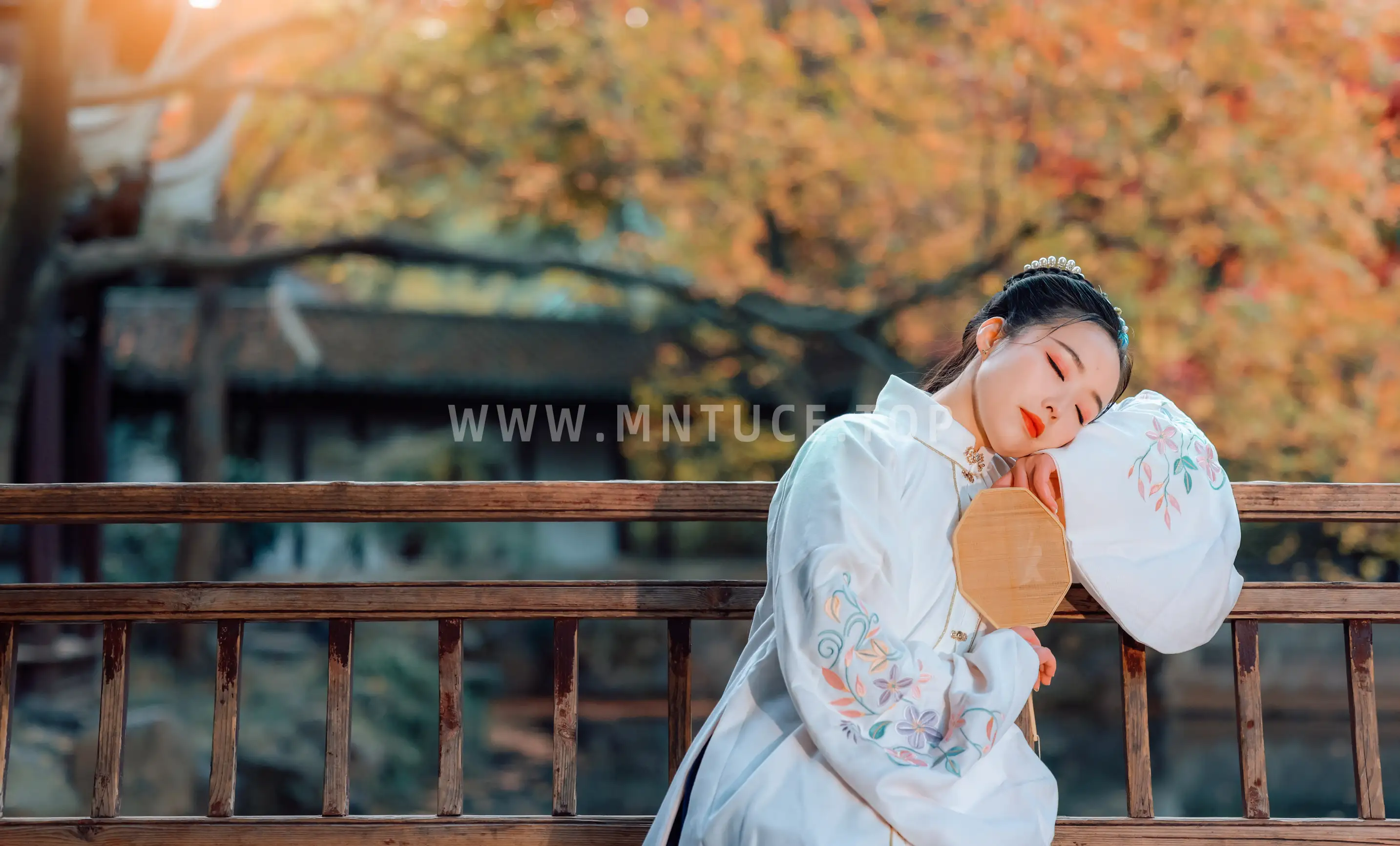 [艺图语] 2022.01.22 Vol.694-020