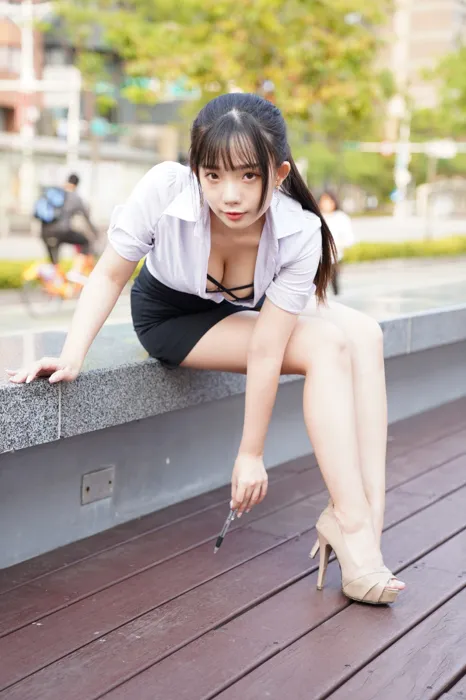[街拍丝足] NO.078  陈家琳 OL短裙 高跟美腿外拍 #街拍丝足、美足#[100P]-076