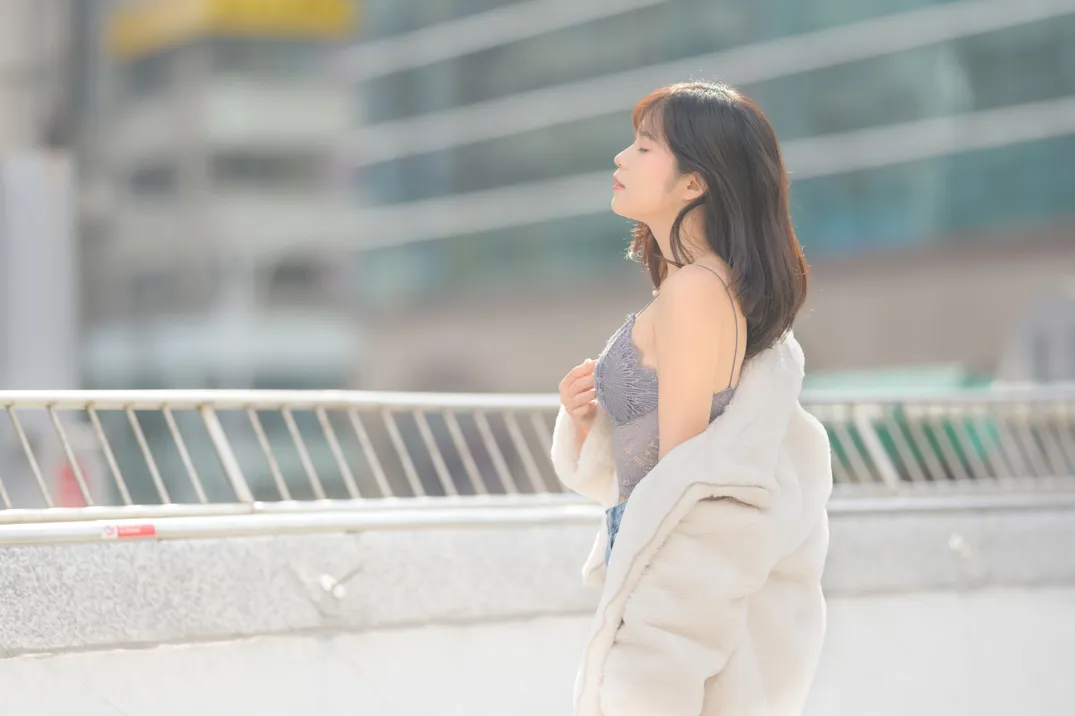 [街拍丝足] NO.215 YoYo 牛仔短裤长靴 #街拍丝足、美足#[109P]-013