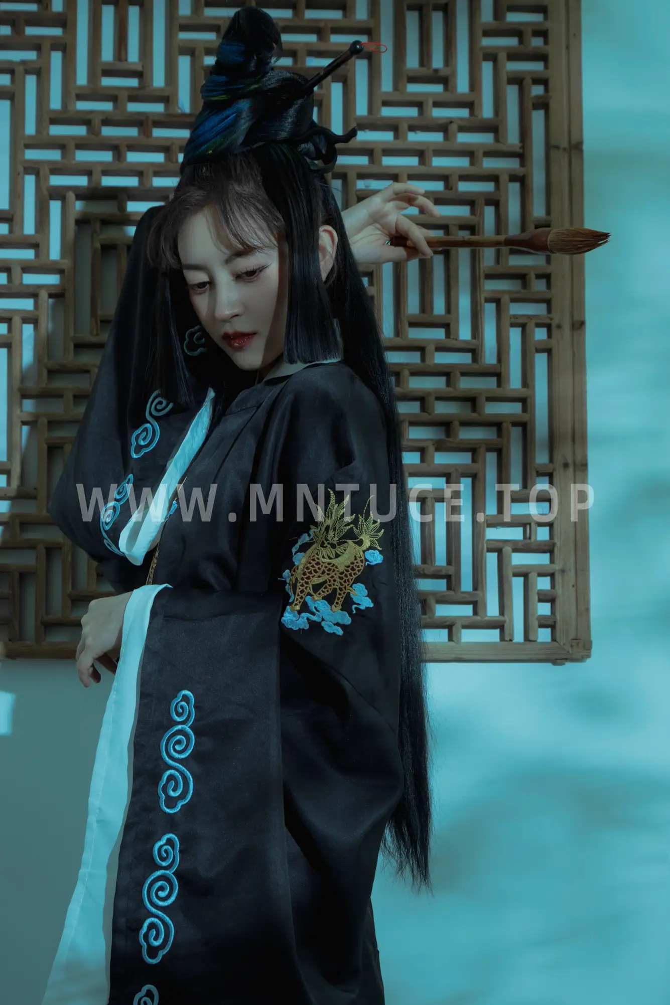 [艺图语] 2022.08.01 Vol.1597-036
