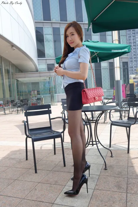 [街拍丝足] NO.041 Dora OL黑丝 高跟美腿旅拍 #街拍丝足、美足#[135P]-070