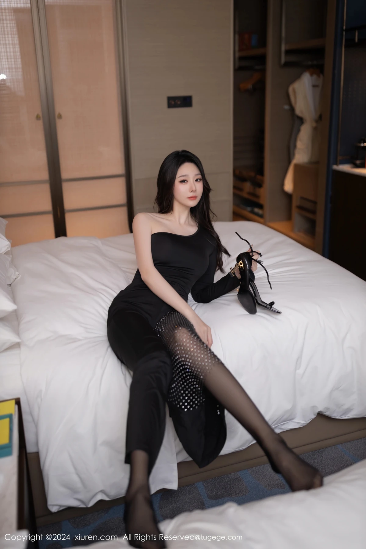 [秀人网] 2024.11.01 No.9386 小逗逗、秀人旗下#[80P]-013