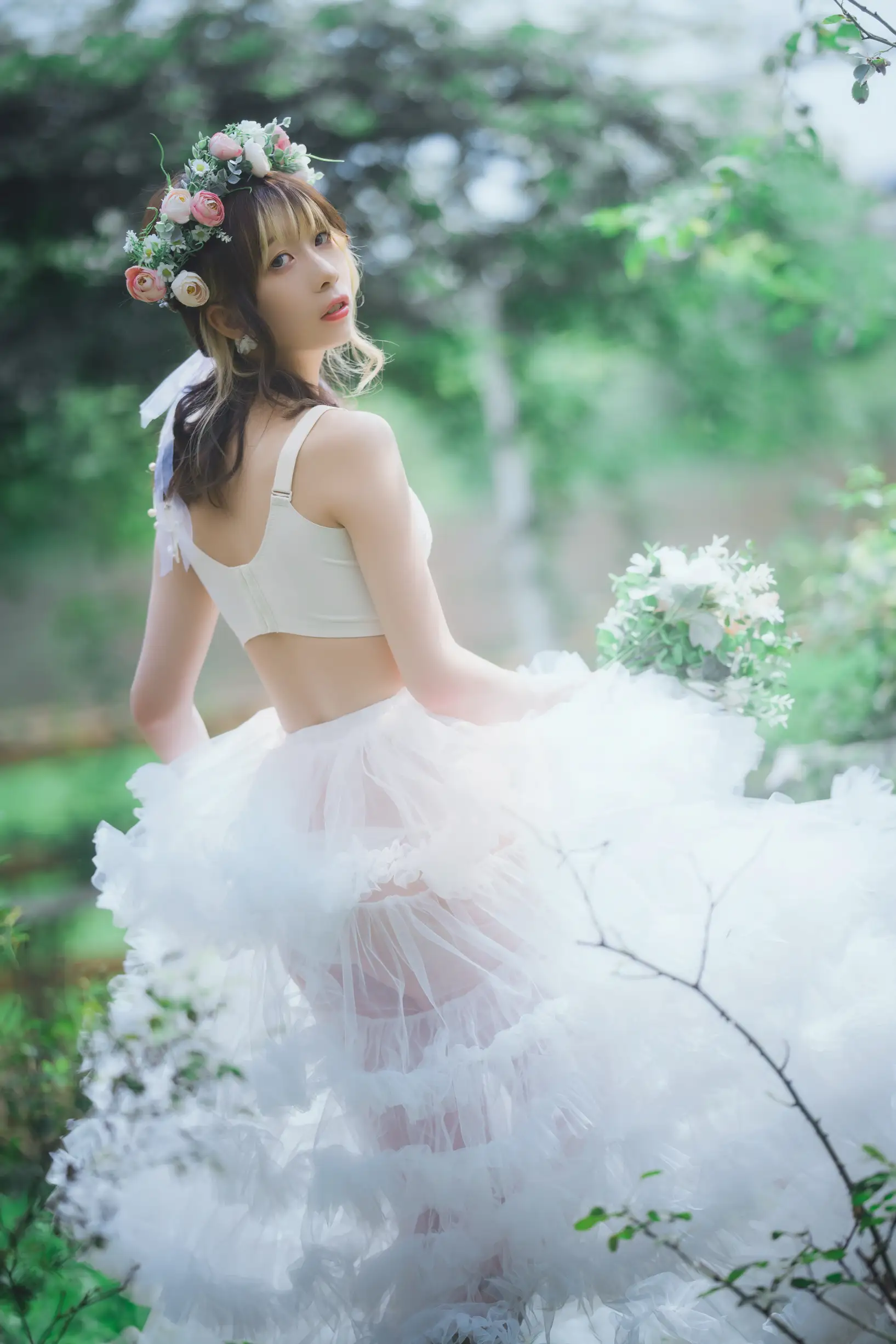 [艺图语] 2022.08.28 Vol.1809-014
