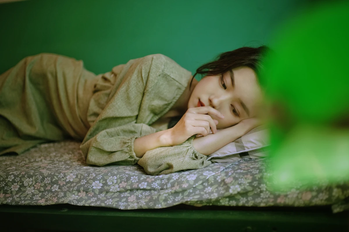 [艺图语]2023.02.03 Vol.2960 你眼神里的故事#圈圈#[22P]-023