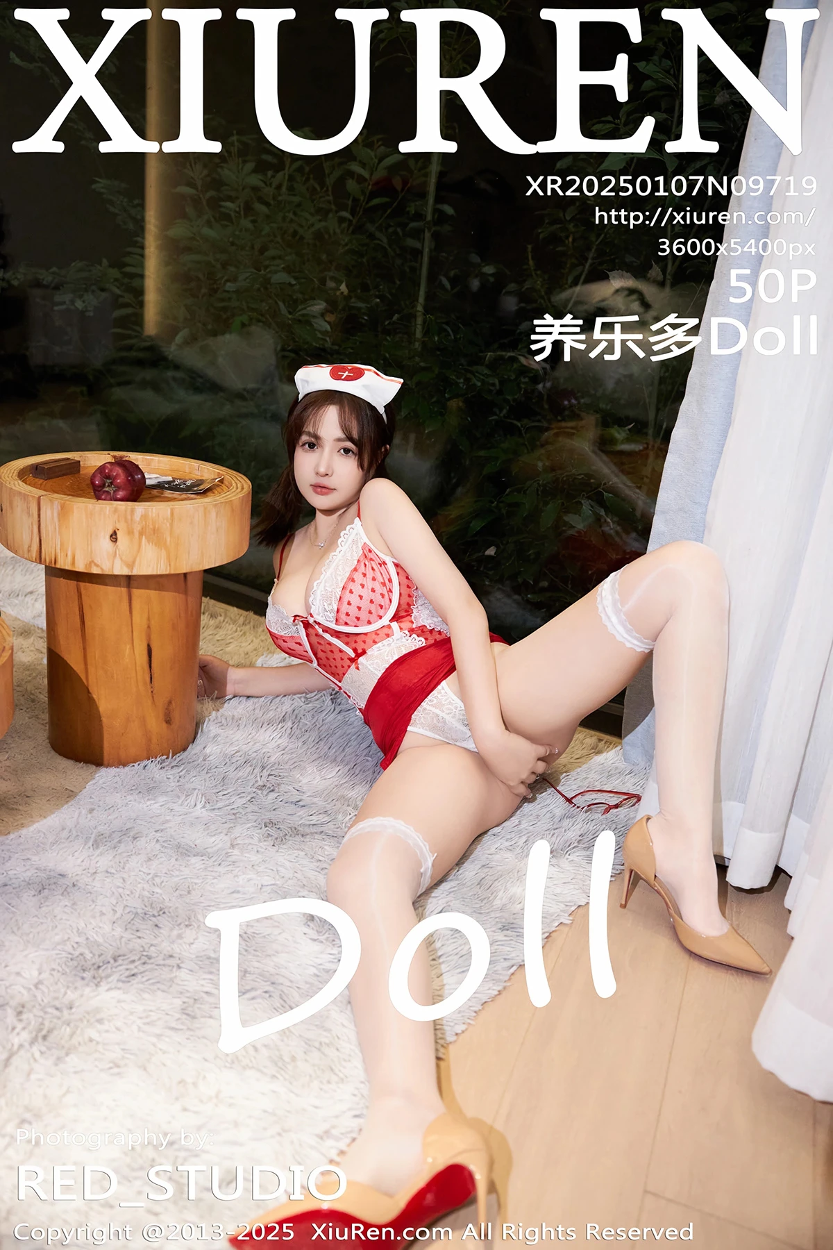 [秀人网] 2025.01.07 No.9719 养乐多Doll[50P]-PicJJ