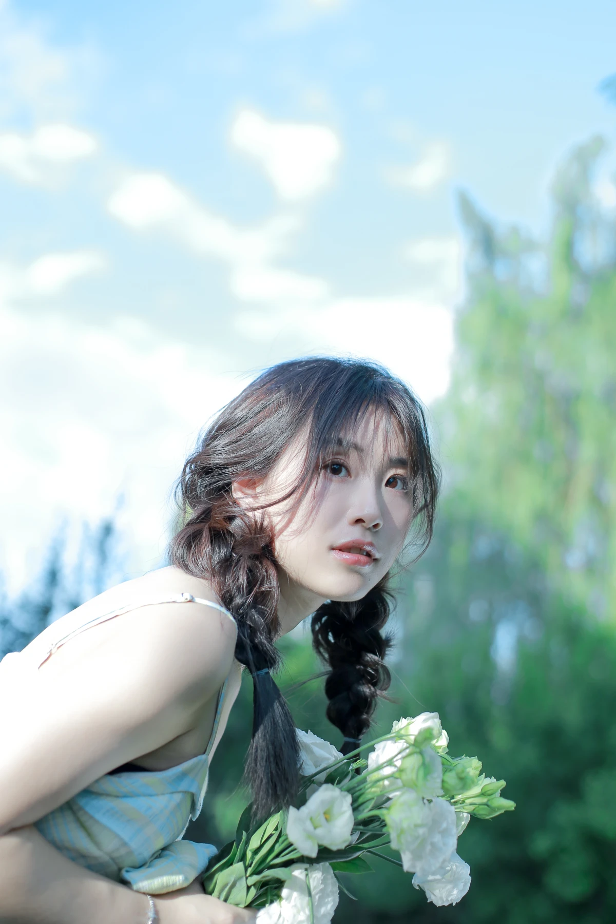 [艺图语]2023.03.10 Vol.3040 花与少女#大萌#[21P]-013