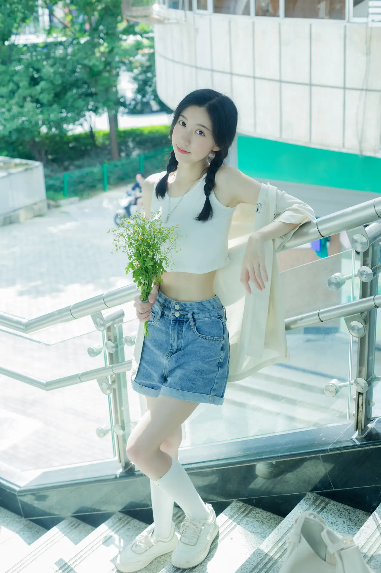 [艺图语] 2022.08.22 Vol.1761-035