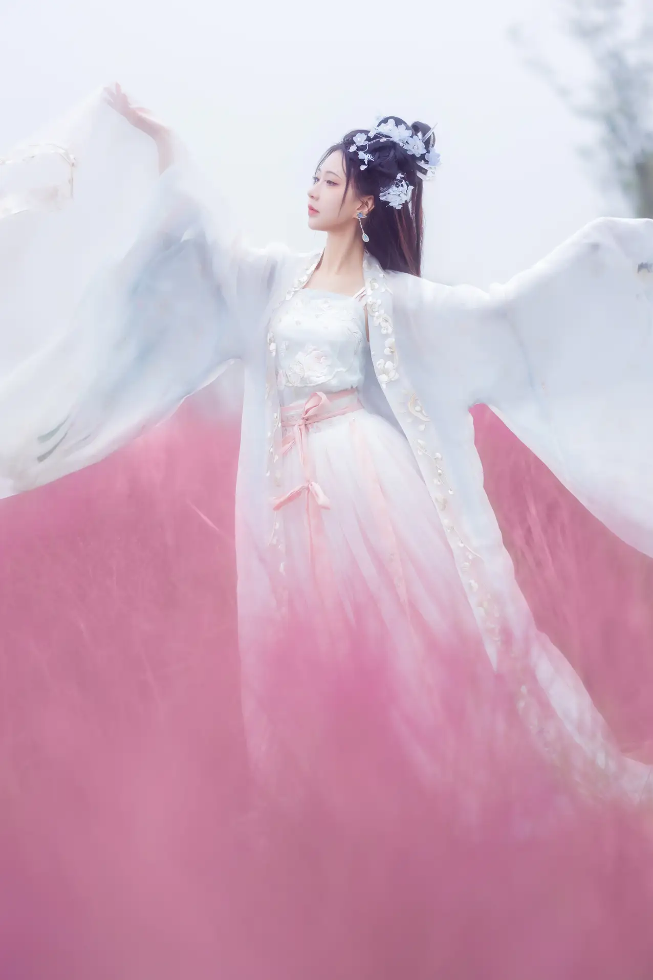 [艺图语] 2022.11.22 Vol.2500-003