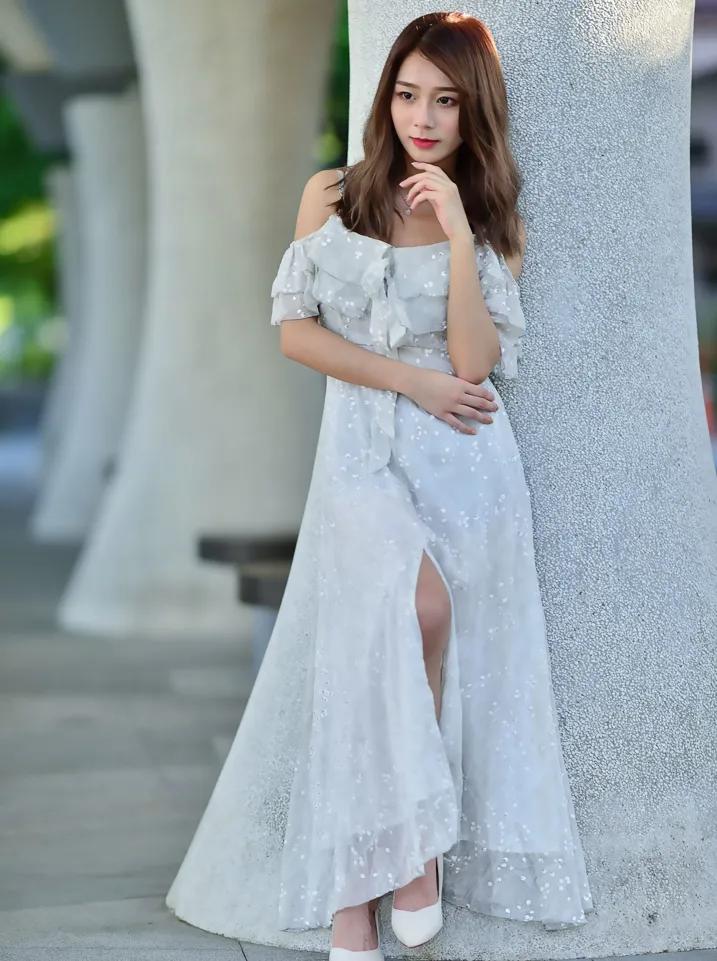 [街拍丝足] NO.200 vivi曹媛媛 吊带高衩长裙高跟美腿 #街拍丝足、美足#[113P]-019