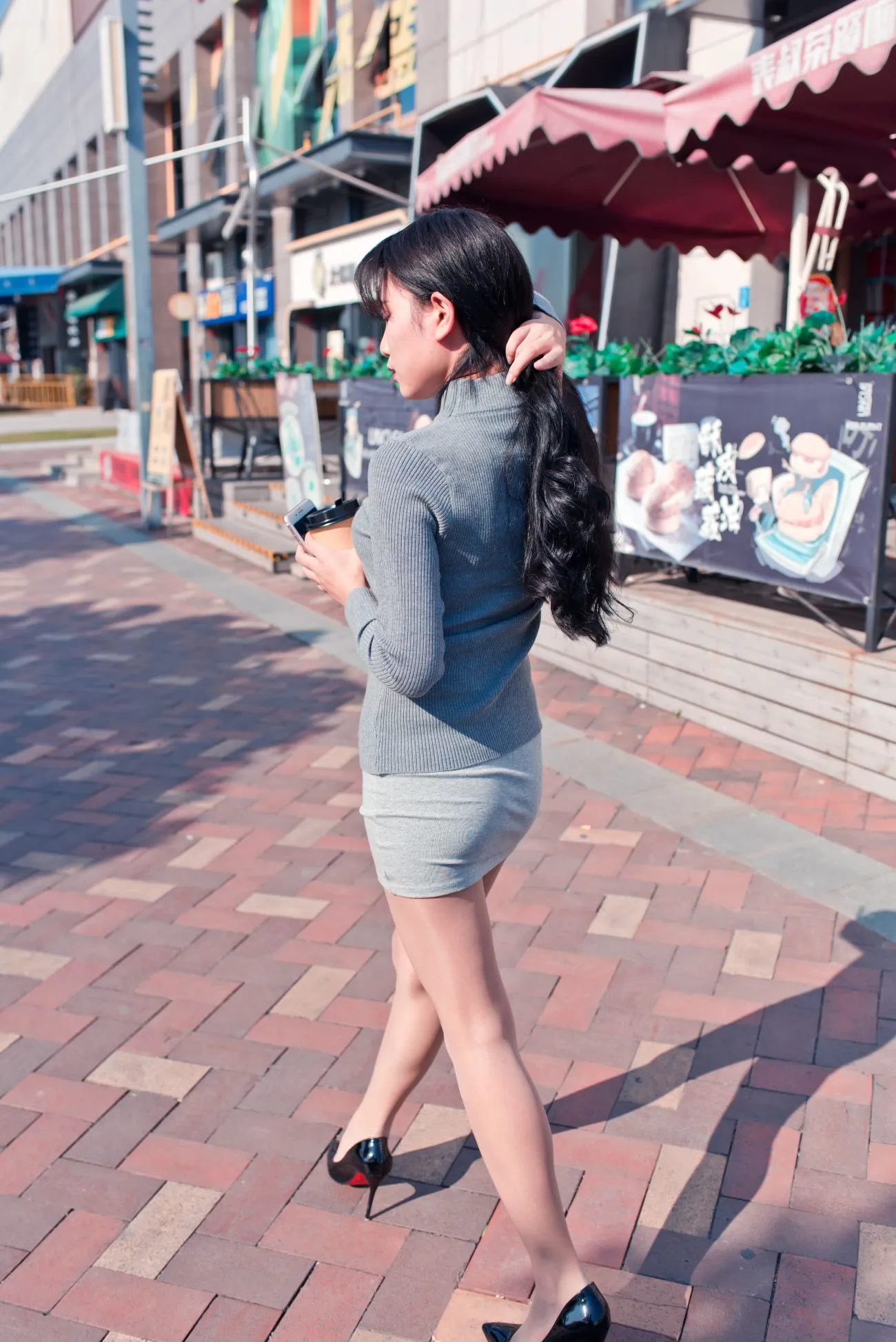 [街拍丝足] NO.084 休闲书屋里的短裙肉丝美女萌宝儿 #街拍丝足、美足#[79P]-048