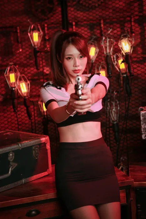 [街拍丝足] NO.110 凯西 黑丝女警cos 高跟美腿外拍 #街拍丝足、美足#[77P]-059