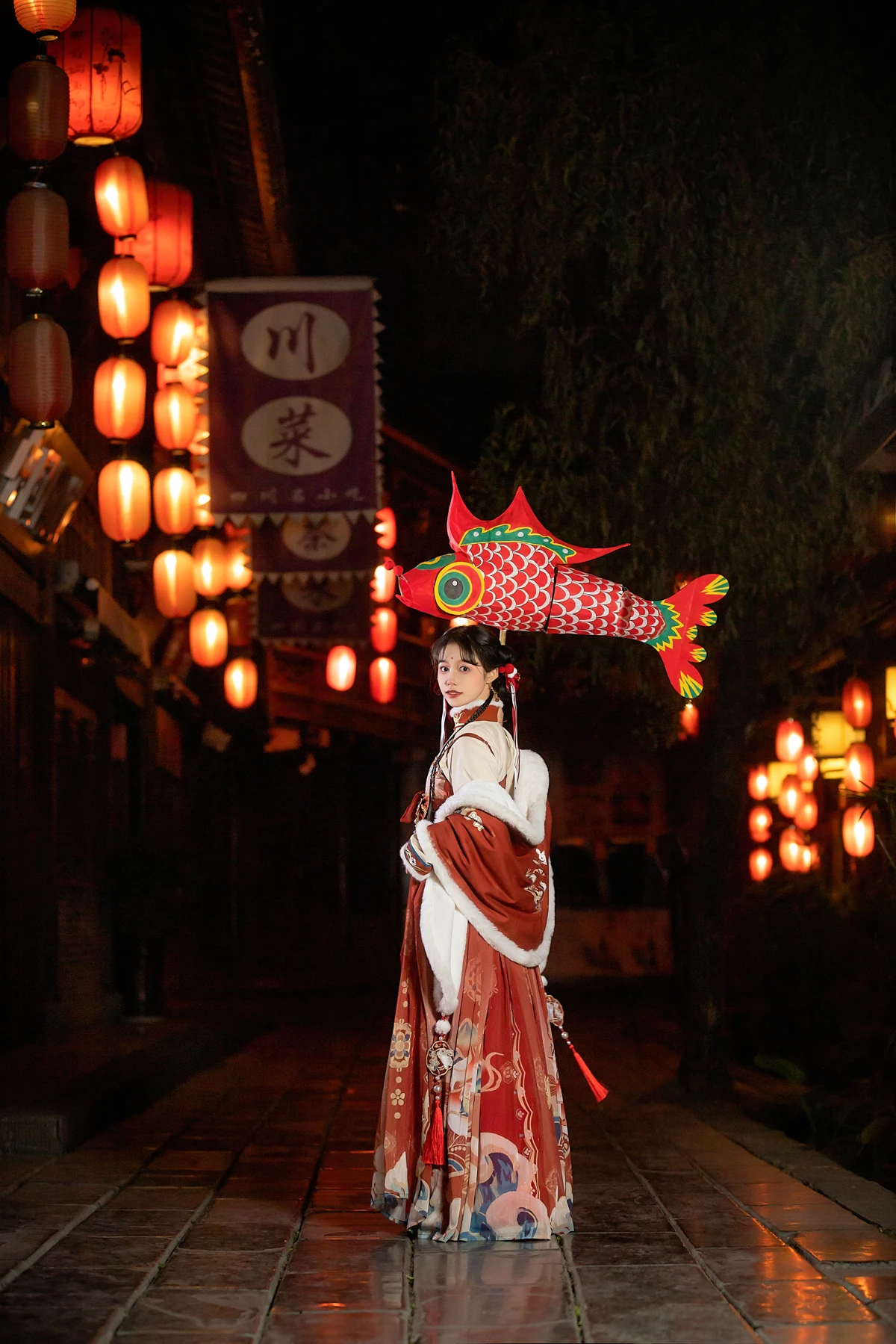 [艺图语]2023.02.09 Vol.3003 逛灯会#梨一依#[21P]-012