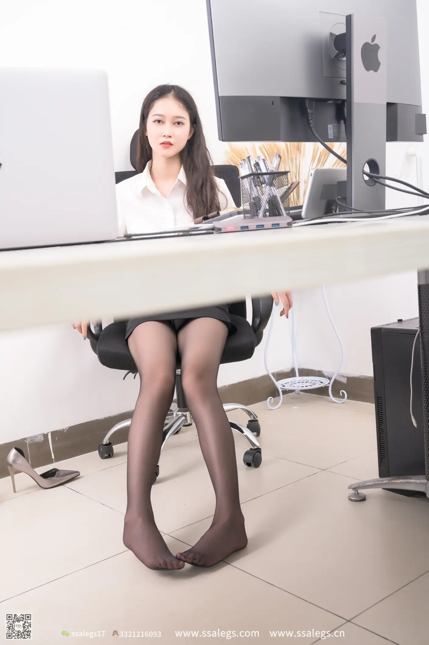 [SSA丝社] NO.503 漫漫 职业装黑丝袜写真（上)、丝社、美足#[98P]-004