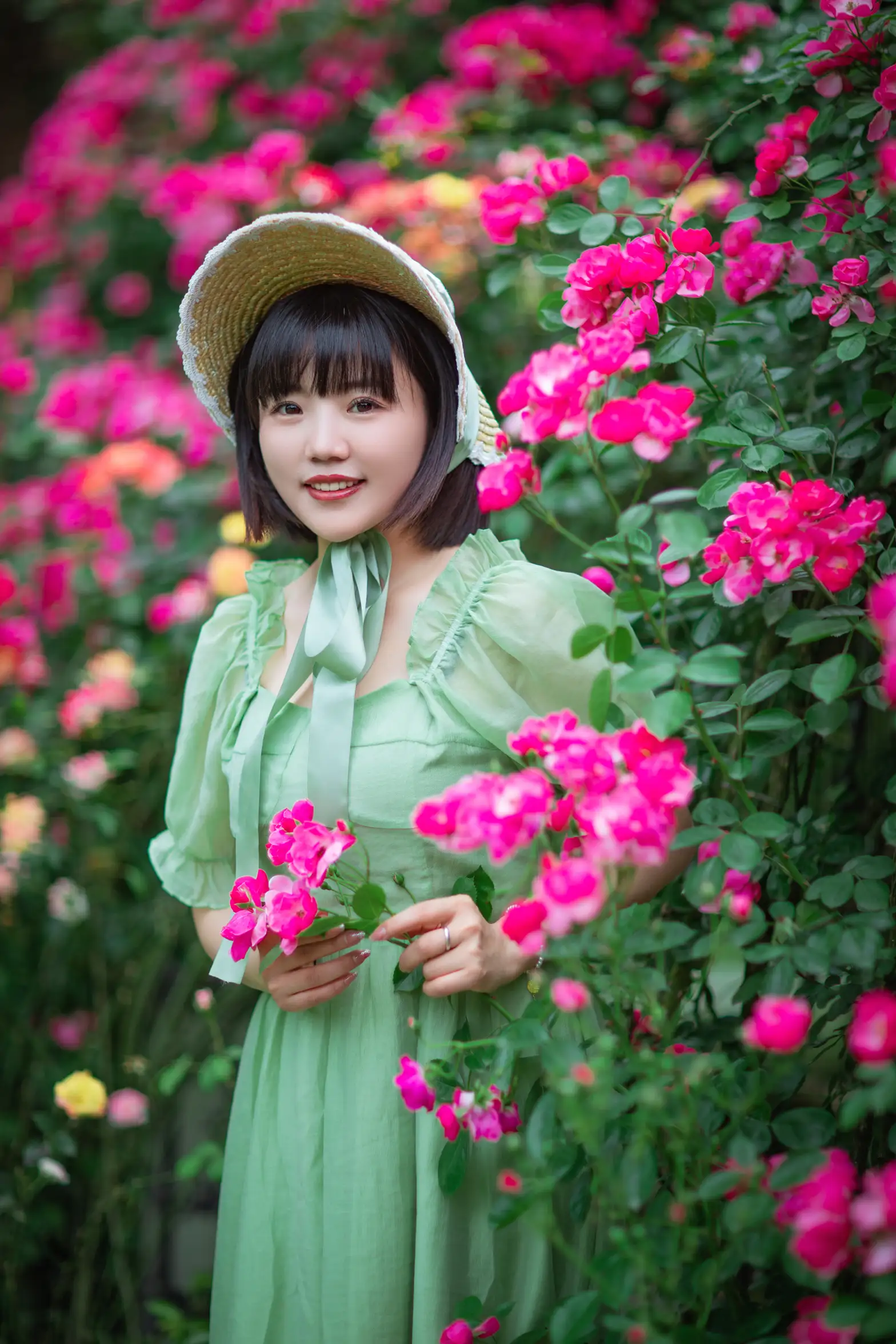 [艺图语] 2022.08.12 Vol.1685-014
