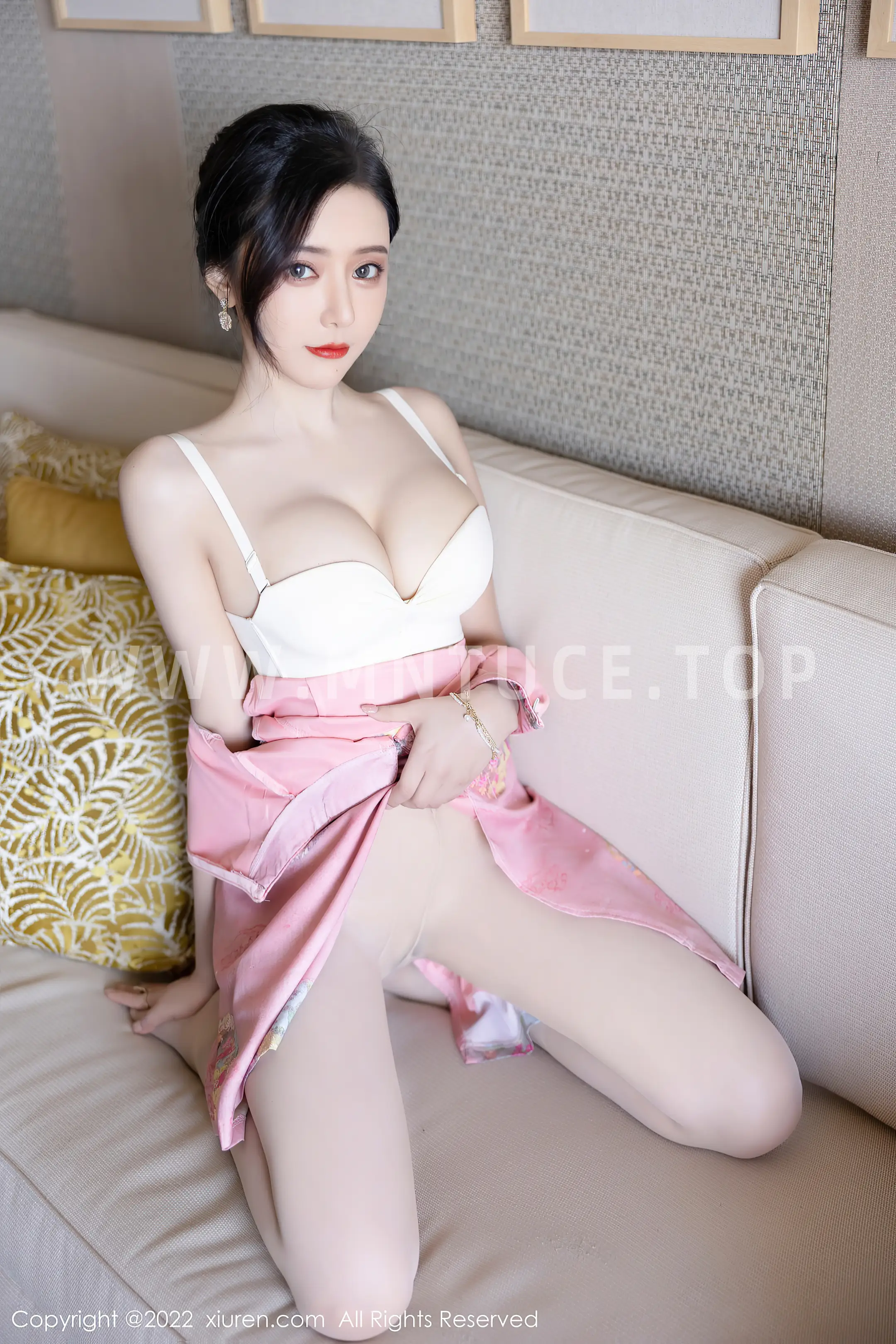 [Xiuren秀人网] 2022.05.13-064