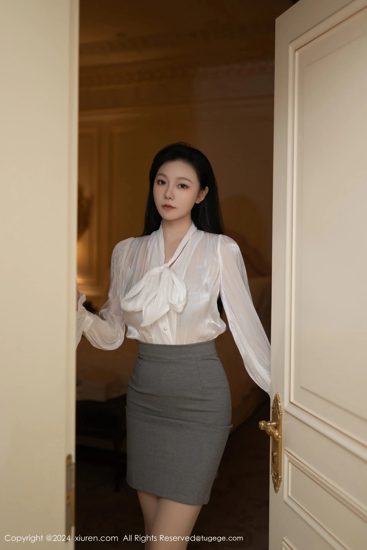 [秀人网] 2024.12.17 No.9613 安然anran、秀人旗下#[80P]-002