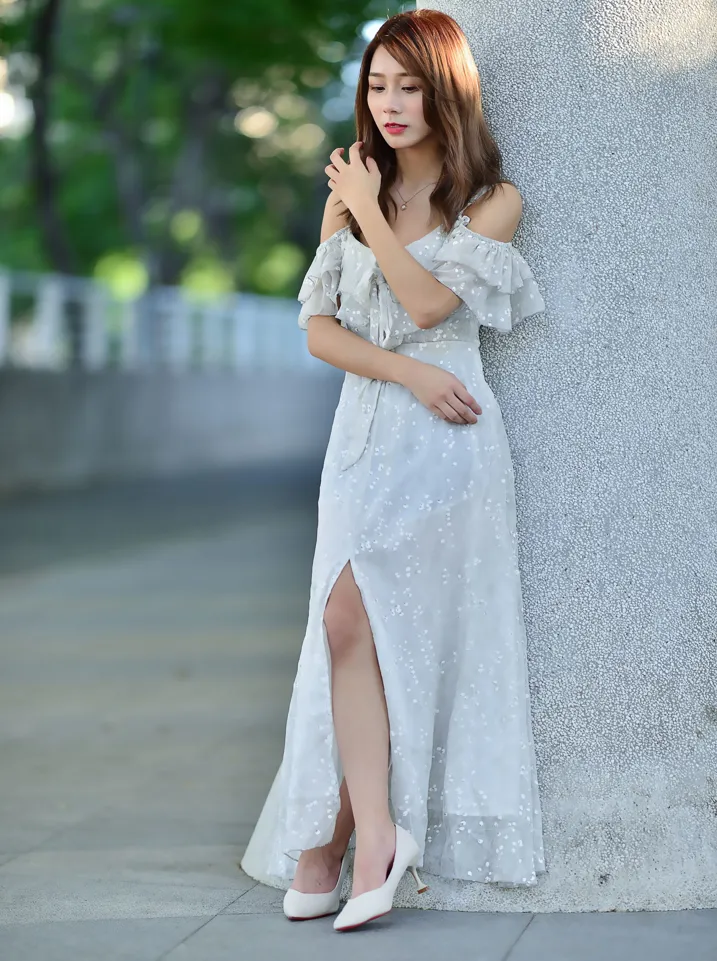[街拍丝足] NO.200 vivi曹媛媛 吊带高衩长裙高跟美腿 #街拍丝足、美足#[113P]-020