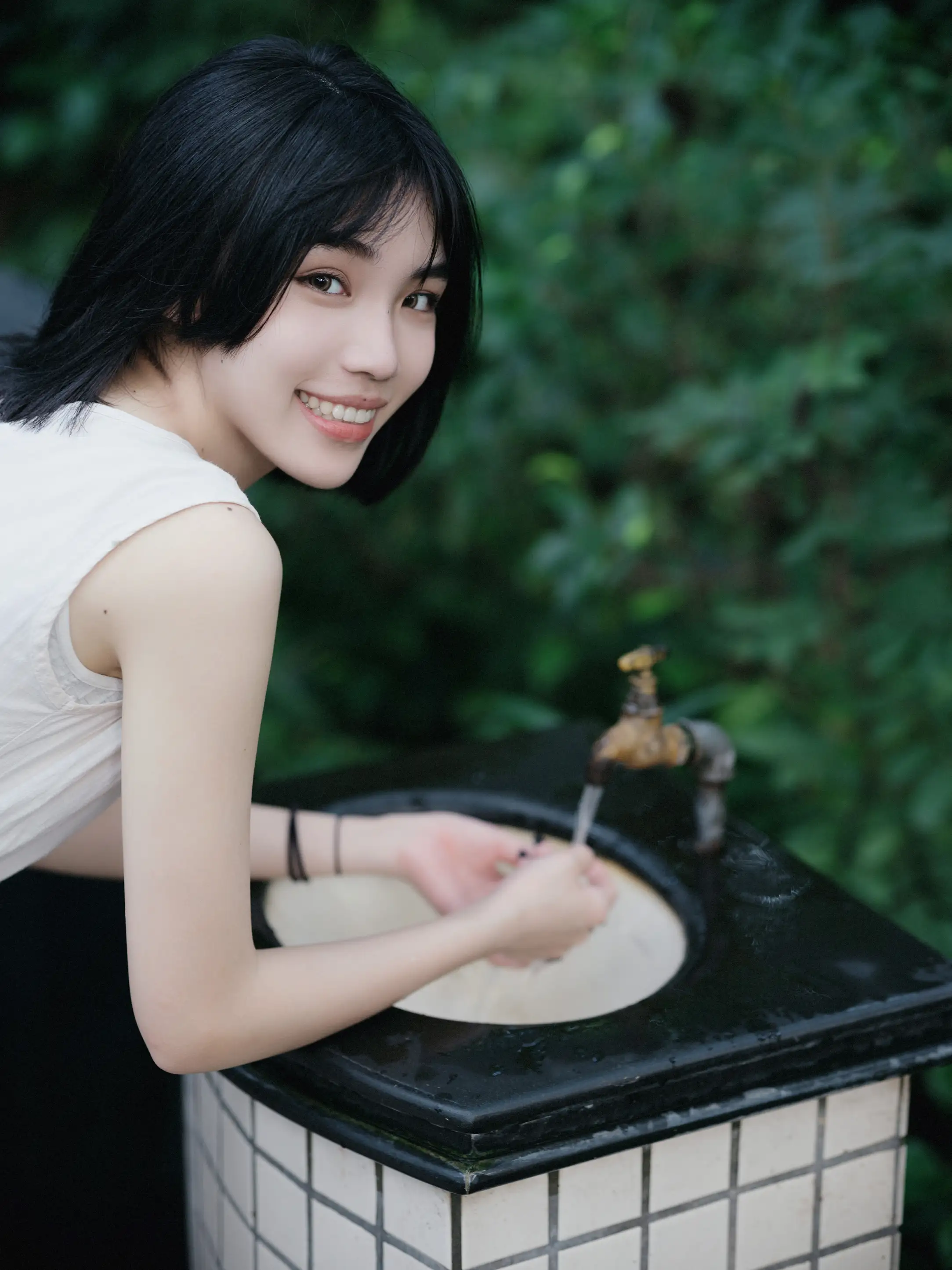 [艺图语] 2022.08.09 Vol.1659-031