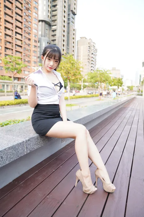 [街拍丝足] NO.078  陈家琳 OL短裙 高跟美腿外拍 #街拍丝足、美足#[100P]-078