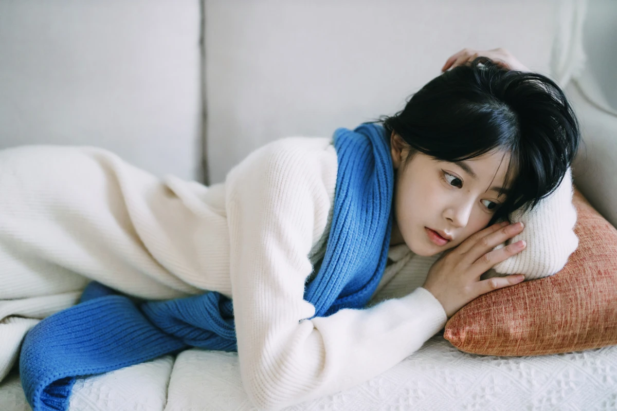 [艺图语]2023.02.01 Vol.2940 独处的房间#安琪儿#[39P]-040