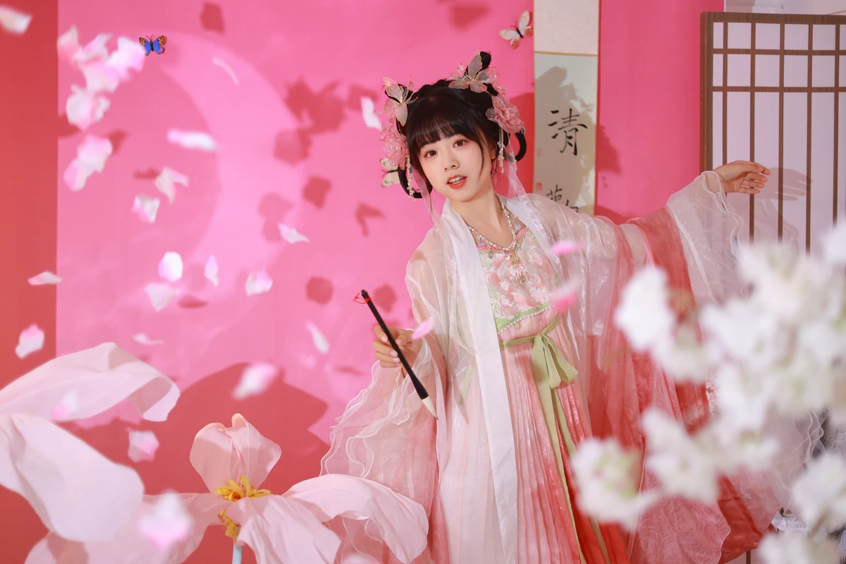 [艺图语]2023.05.20 Vol.3052 小花仙#一只暖暖#[33P]-027