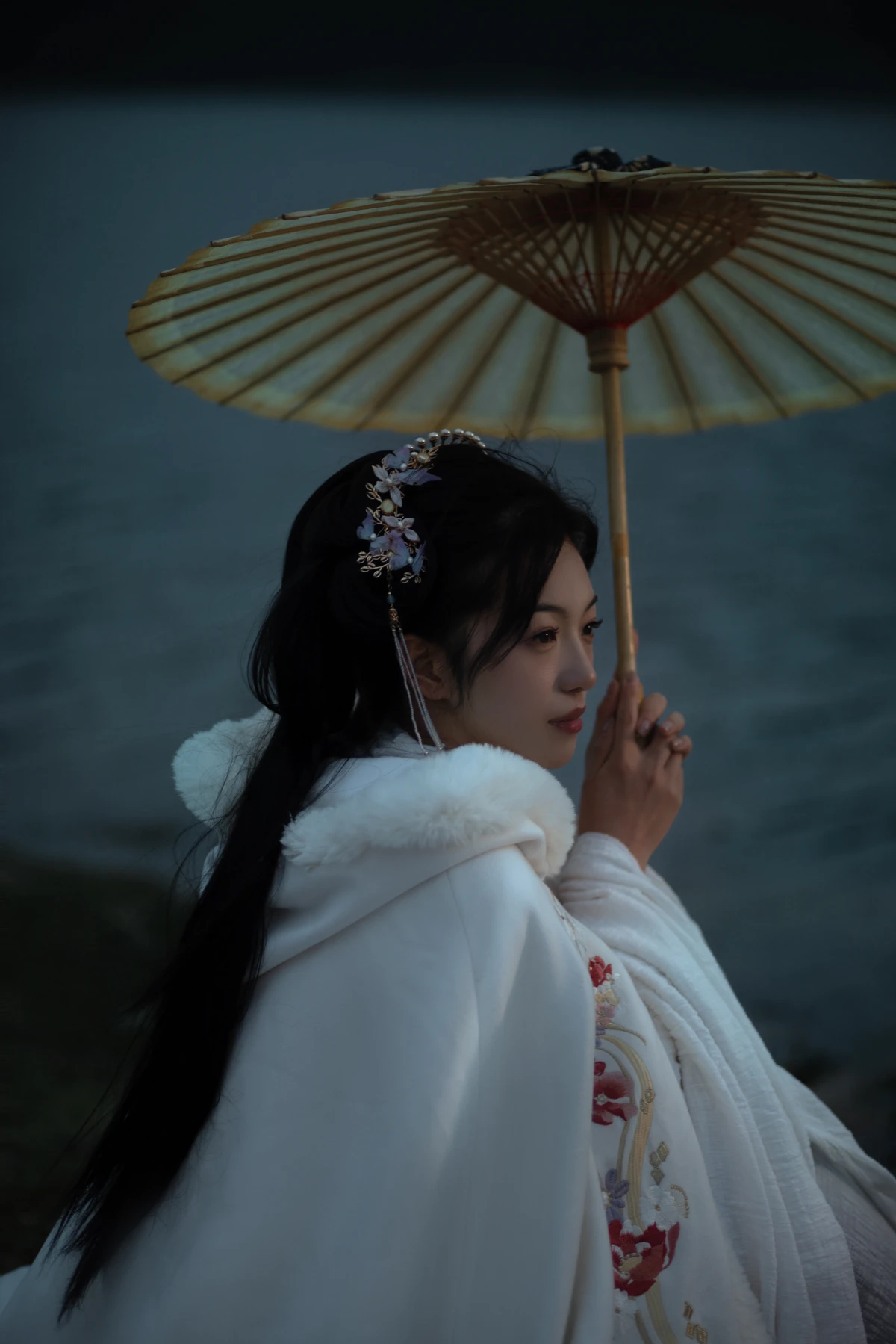 [艺图语]2023.01.15 Vol.2919 寒衣#一口蛋糕#[26P]-008