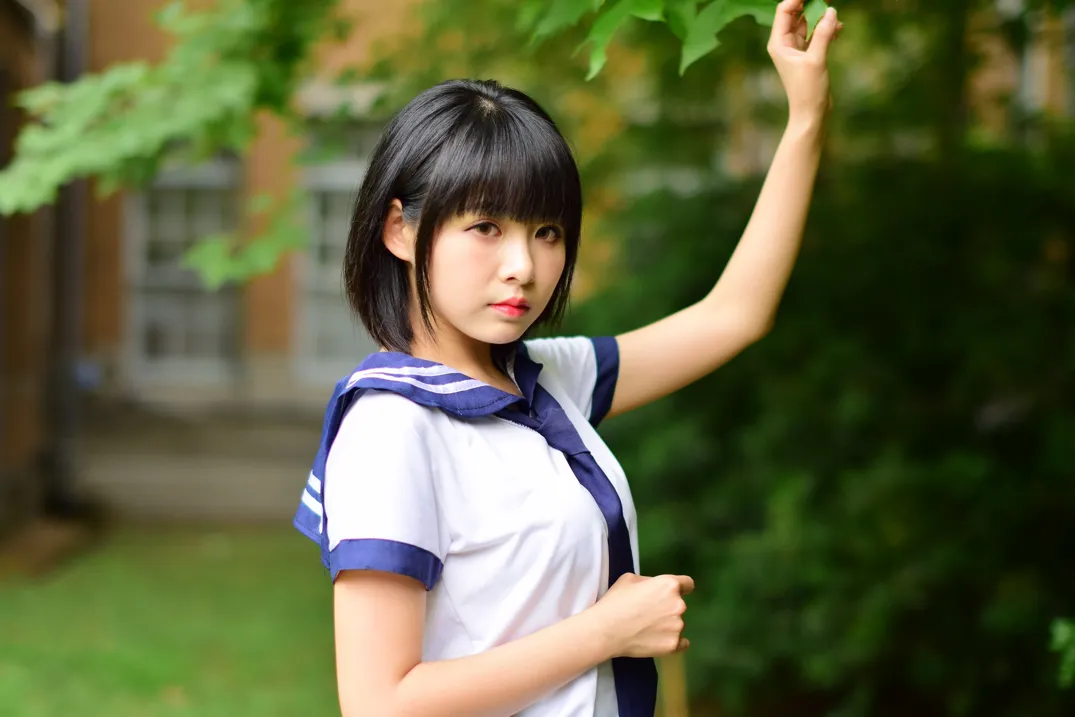 [街拍丝足] NO.171 海琳 学生制服 #街拍丝足、美足#[73P]-049