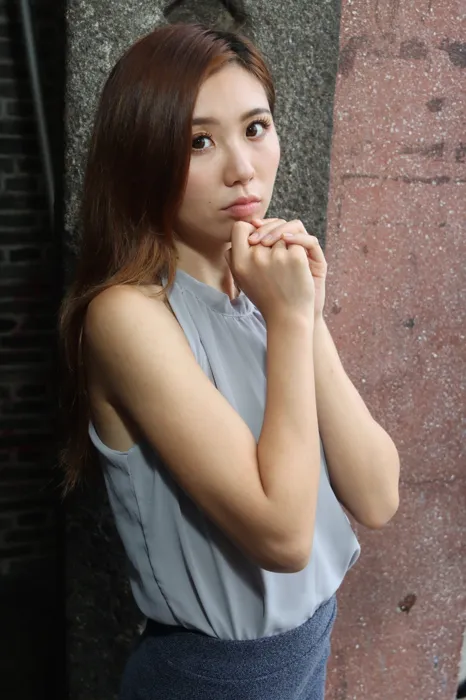 [街拍丝足] NO.093 長腿美模 Shuk Man 短裙 高跟美腿外拍 #街拍丝足、美足#[101P]-090