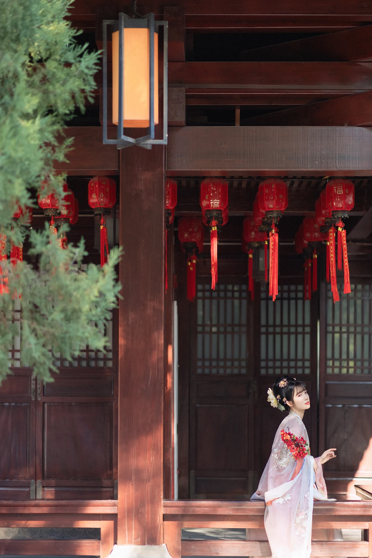 [艺图语]2023.02.10 Vol.3011 红豆相思#一只阿梦崽#[49P]-027