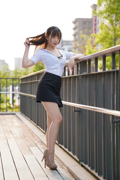 [街拍丝足] NO.078  陈家琳 OL短裙 高跟美腿外拍 #街拍丝足、美足#[100P]-002