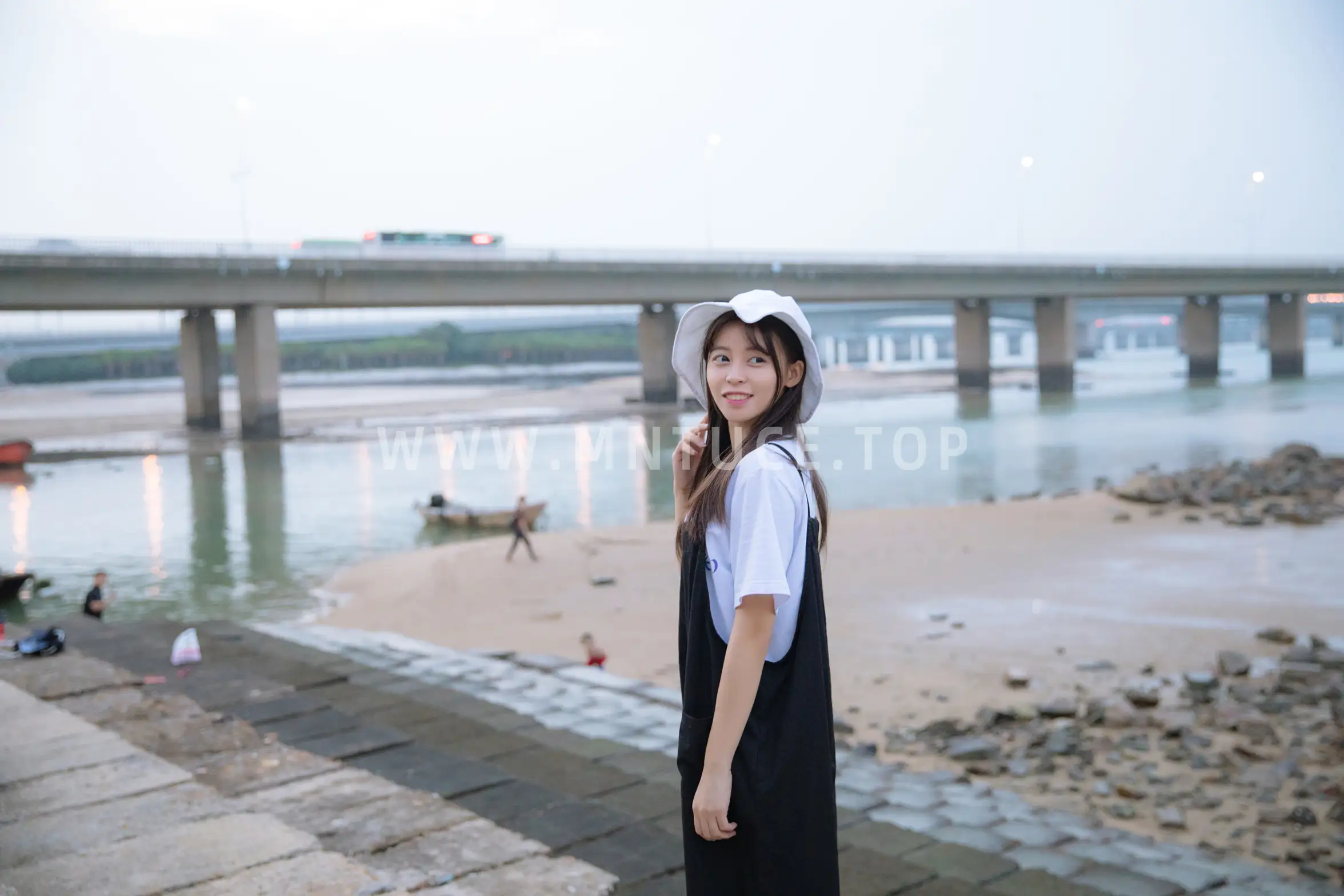 [艺图语] 2022.02.21 Vol.836-020