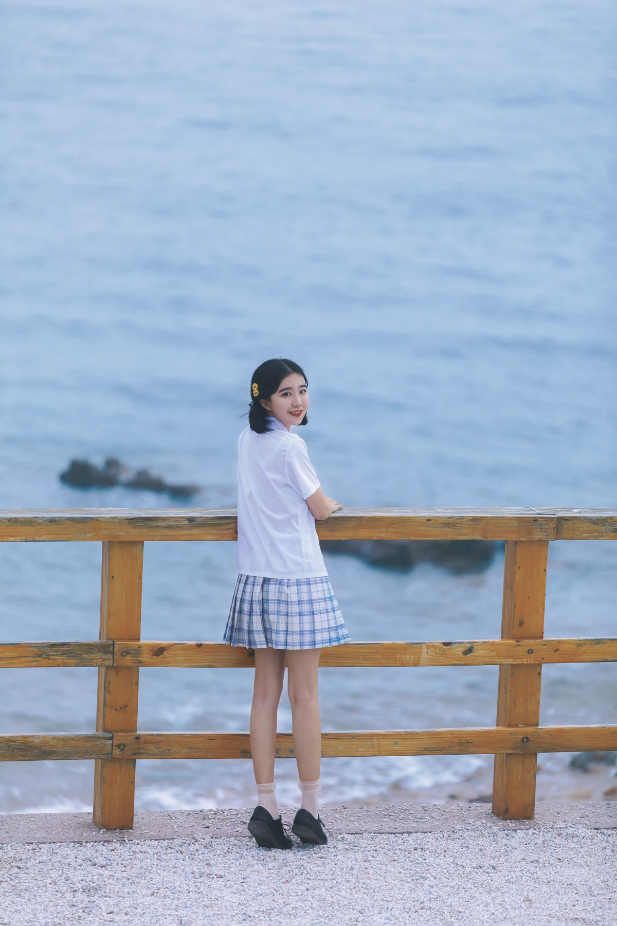 [艺图语]2023.02.02 Vol.2948 麦岛的阴天#知岫#[23P]-016