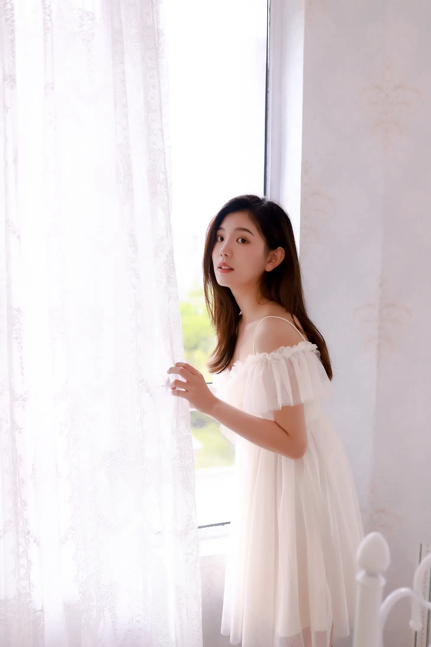 [艺图语] 2022.08.29 Vol.1821-013